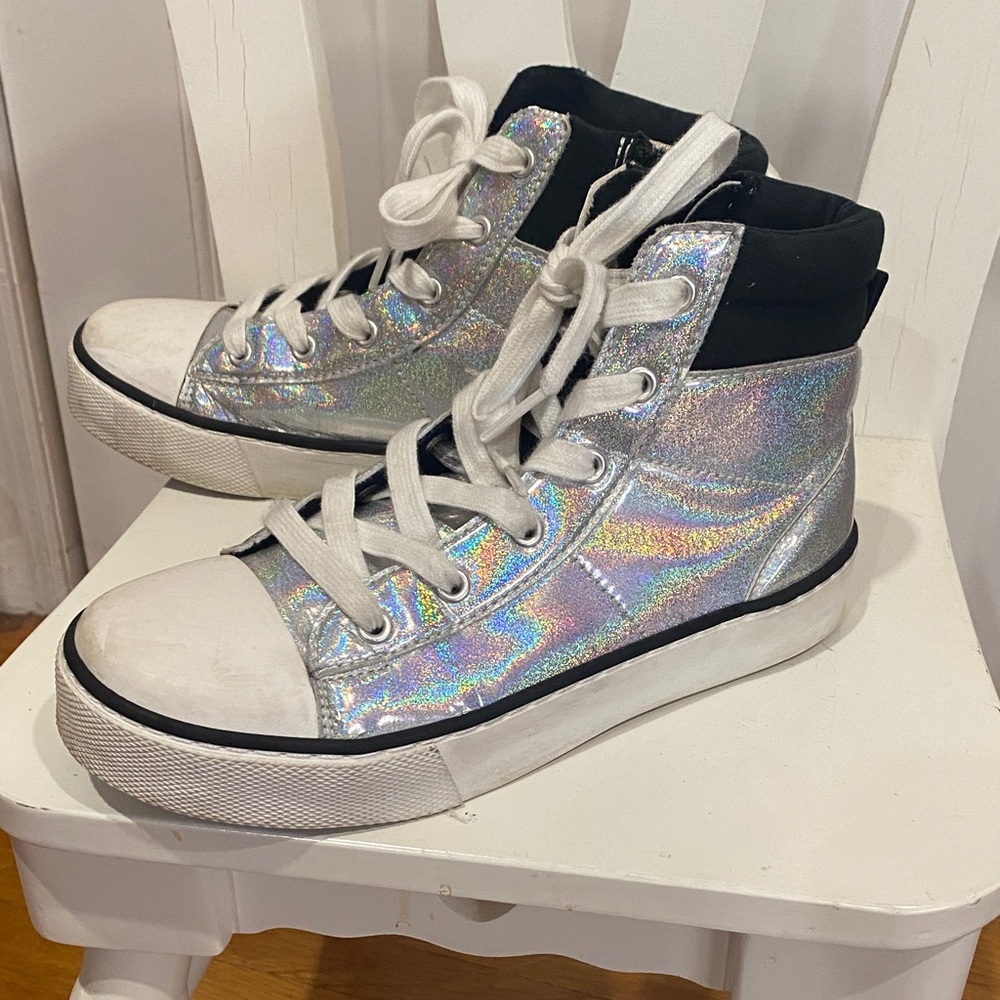 Holographic High-Top Kids Sneakers